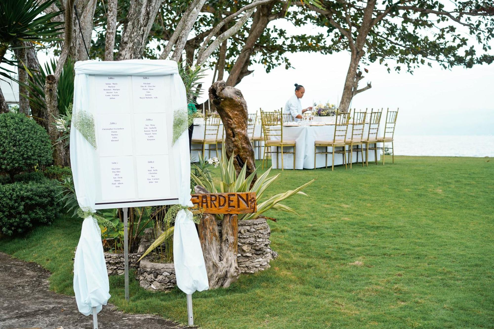 Wuthering Heights Bed & Breakfast By The Sea Dumaguete City ภายนอก รูปภาพ